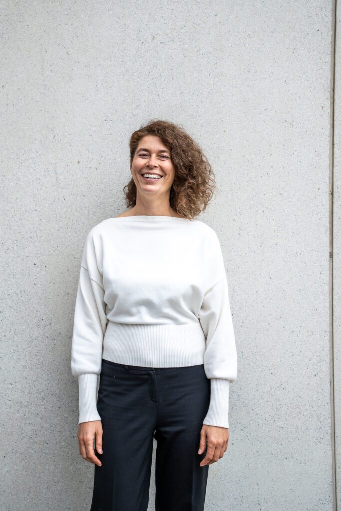 Katty Reniers Waves Leuven